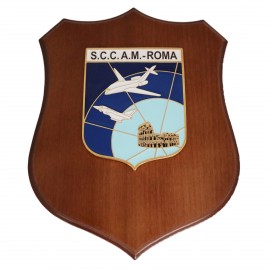 CREST IN METALLO SMALTATO BASE LEGNO CL3 22 X 17 CM SCCAM ROMA