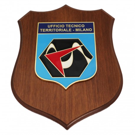 CREST IN METALLO SMALTATO BASE LEGNO CL3 22,50 X 17,50 CM UFF TECNICO TERRITORIALE