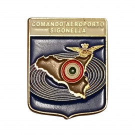 DISTINTIVO DA CAMICIA 25X32MM IN METALLO CON STEMMA COMANDO AEROPORTO SIGONELLA