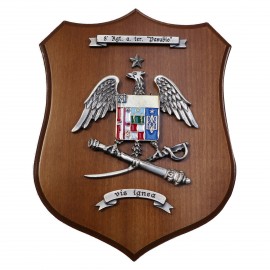 CREST IN METALLO SMALTATO LEGNO CL3 22 X 17 CM 8 RGT TERR PASUBIO
