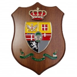 CREST IN METALLO SMALTATO LEGNO CL1225 X 18 CM 8 RGT LANCIERI MONTEBELLO