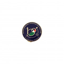 DISTINTIVO IN METALLO DORATO E SMALTATO, RETRO 2 CHIODINI E MORSETTO