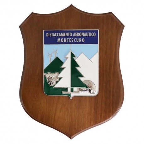 CREST IN METALLO SMALTATO BASE LEGNO CL3 22,5X17,5 CM DIS.AER.MONTESCURO