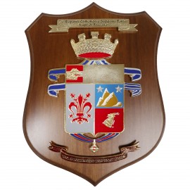 CREST IN METALLO SMALTATO BASE LEGNO 22,5X17,5CM 78 RCST LUPI DI TOSCANA